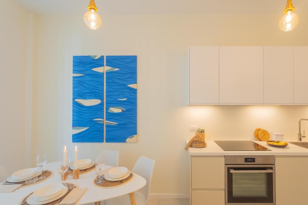 Enchanted Como Lake - City Apartment 2 By Rent All 코모 외부 사진
