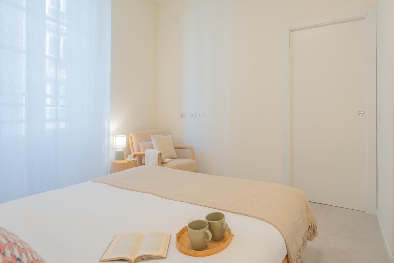 Enchanted Como Lake - City Apartment 2 By Rent All 코모 외부 사진
